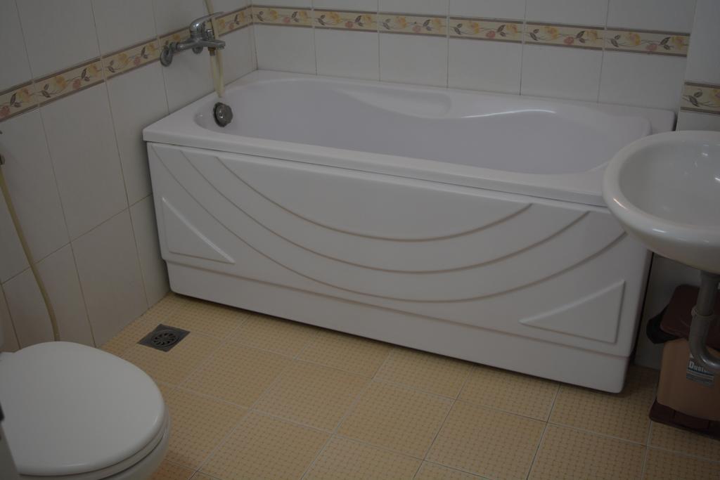 Hoang Cuong Hotel Hanoi Dış mekan fotoğraf