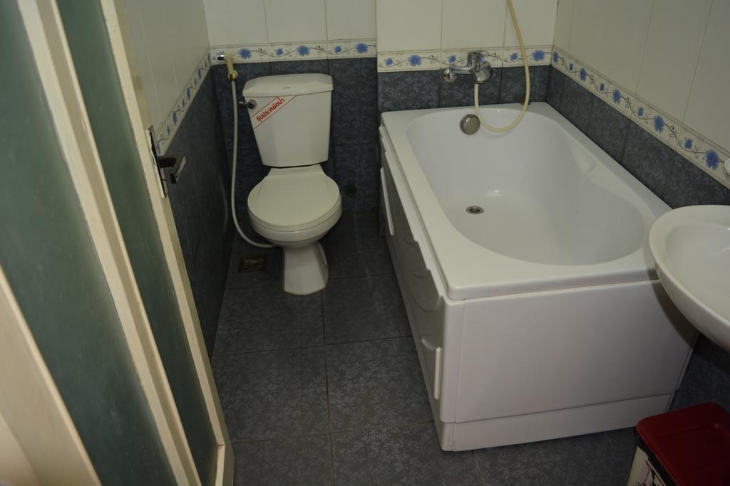 Hoang Cuong Hotel Hanoi Dış mekan fotoğraf