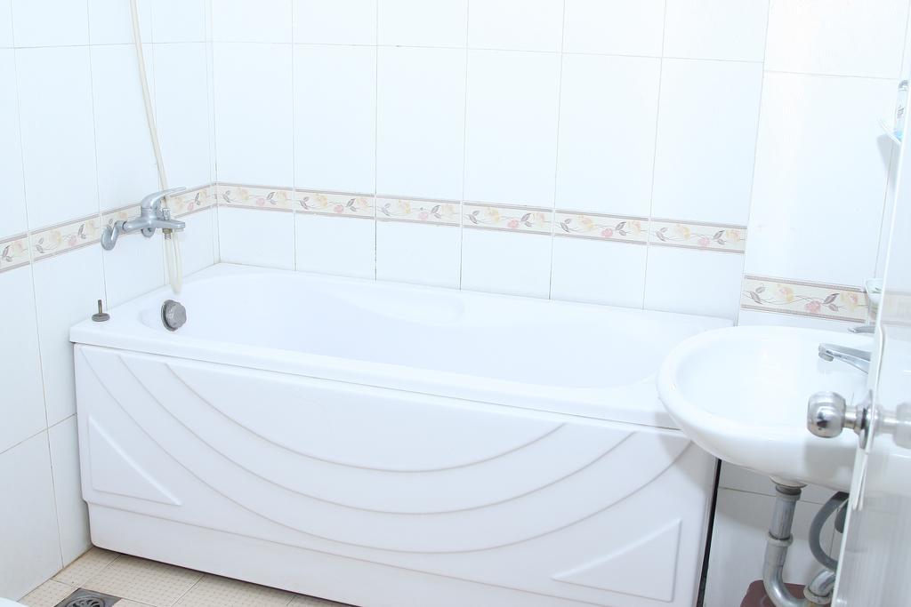 Hoang Cuong Hotel Hanoi Dış mekan fotoğraf